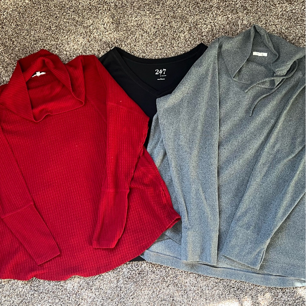 Maurices Long Sleeve Pullover-Lot of 3